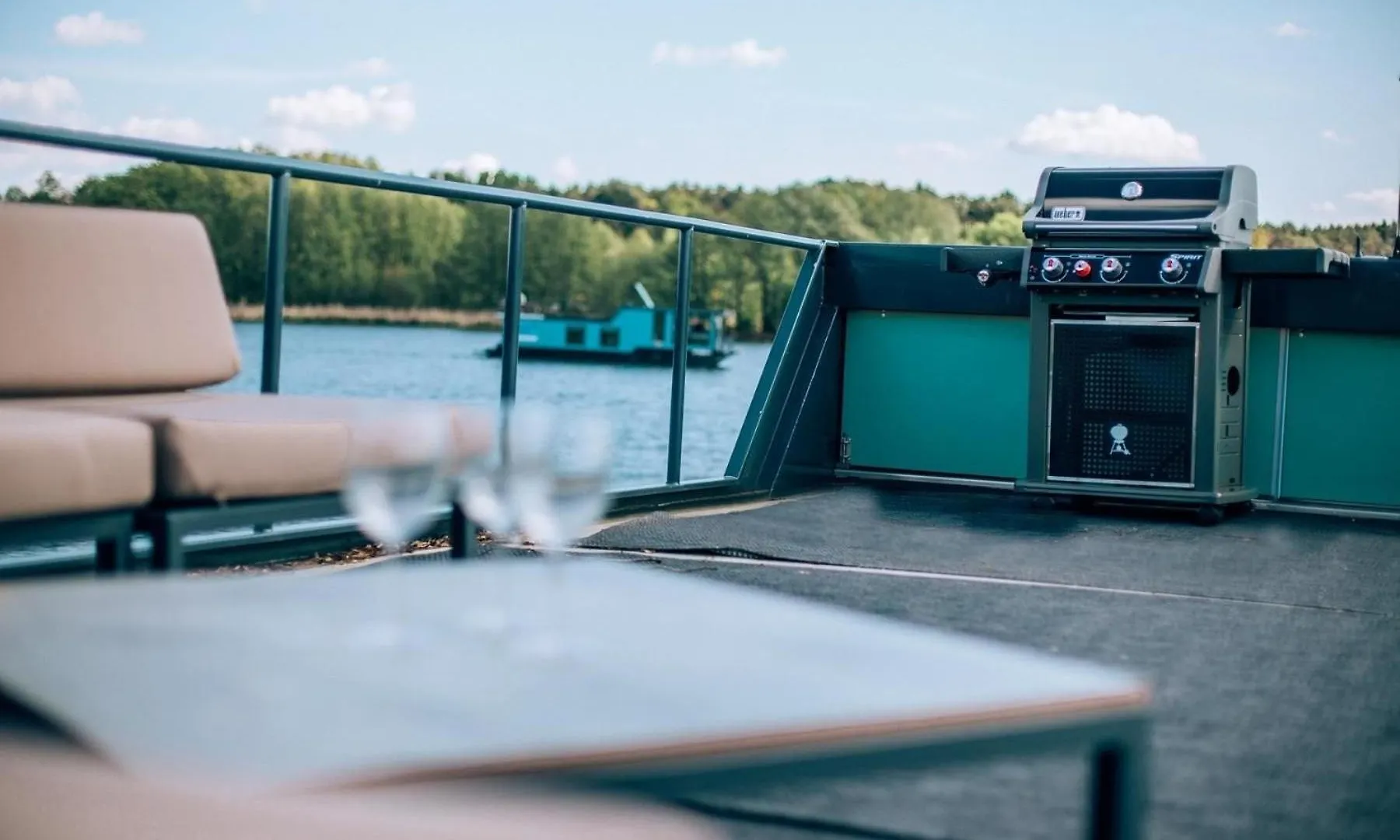 ברלין Hausboot Wannsee ספינת מלון